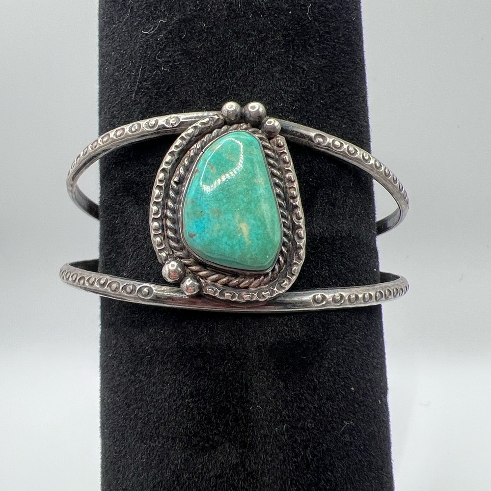 Vintage Navajo Sterling Silver Turquoise Statement Cuff Bracelet - unsigned